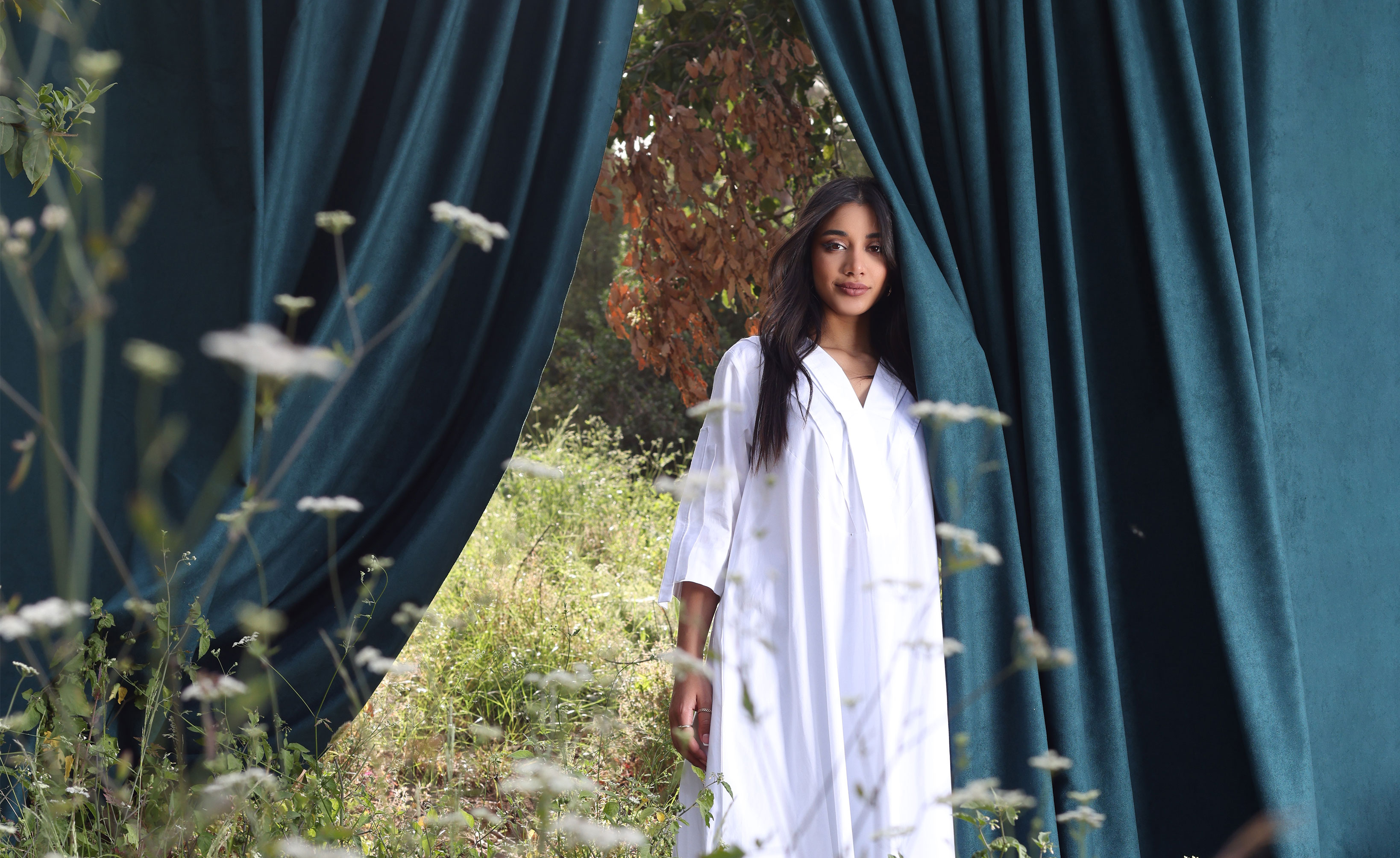 How to choose the perfect abaya for your body type?