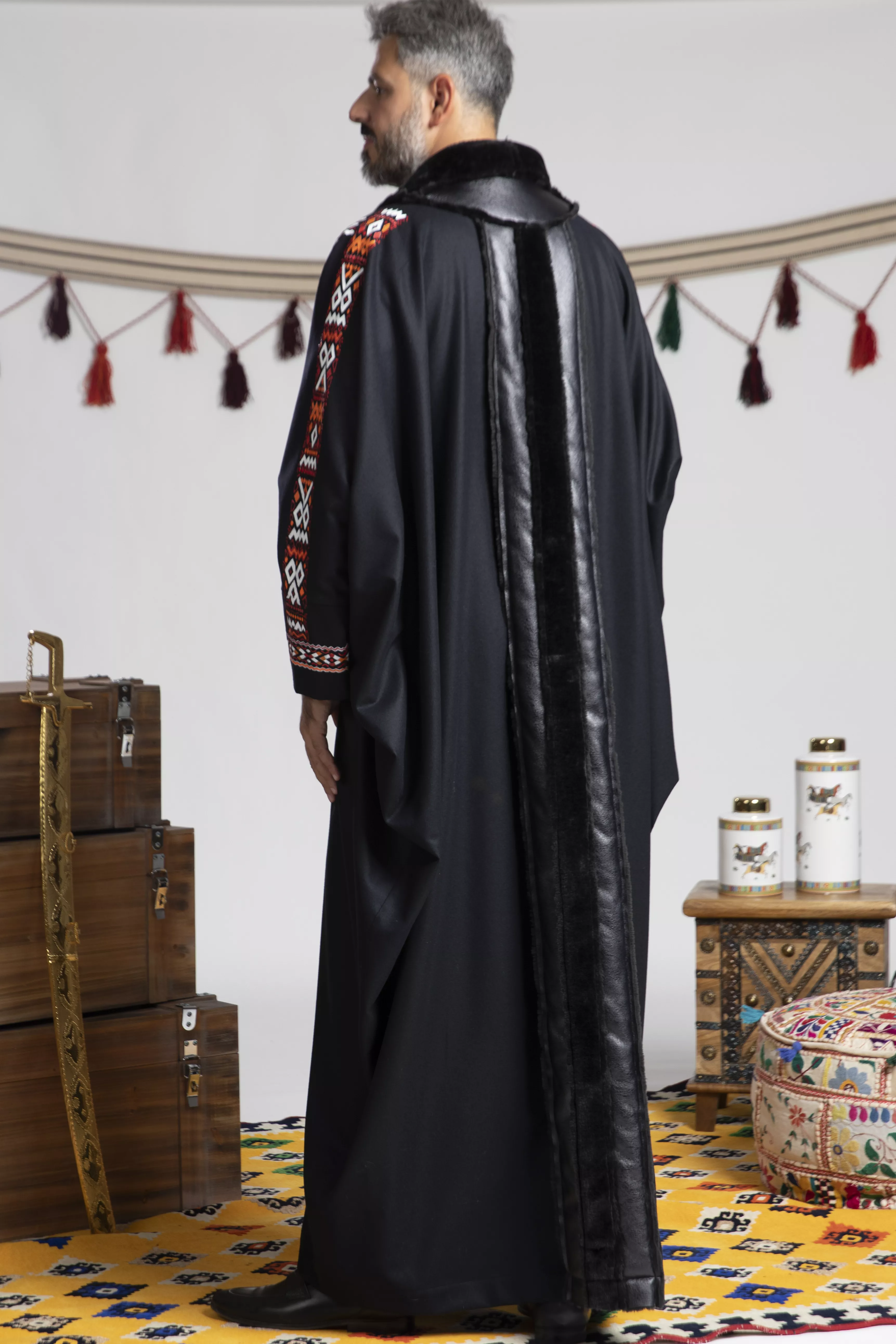 Mens Bisht