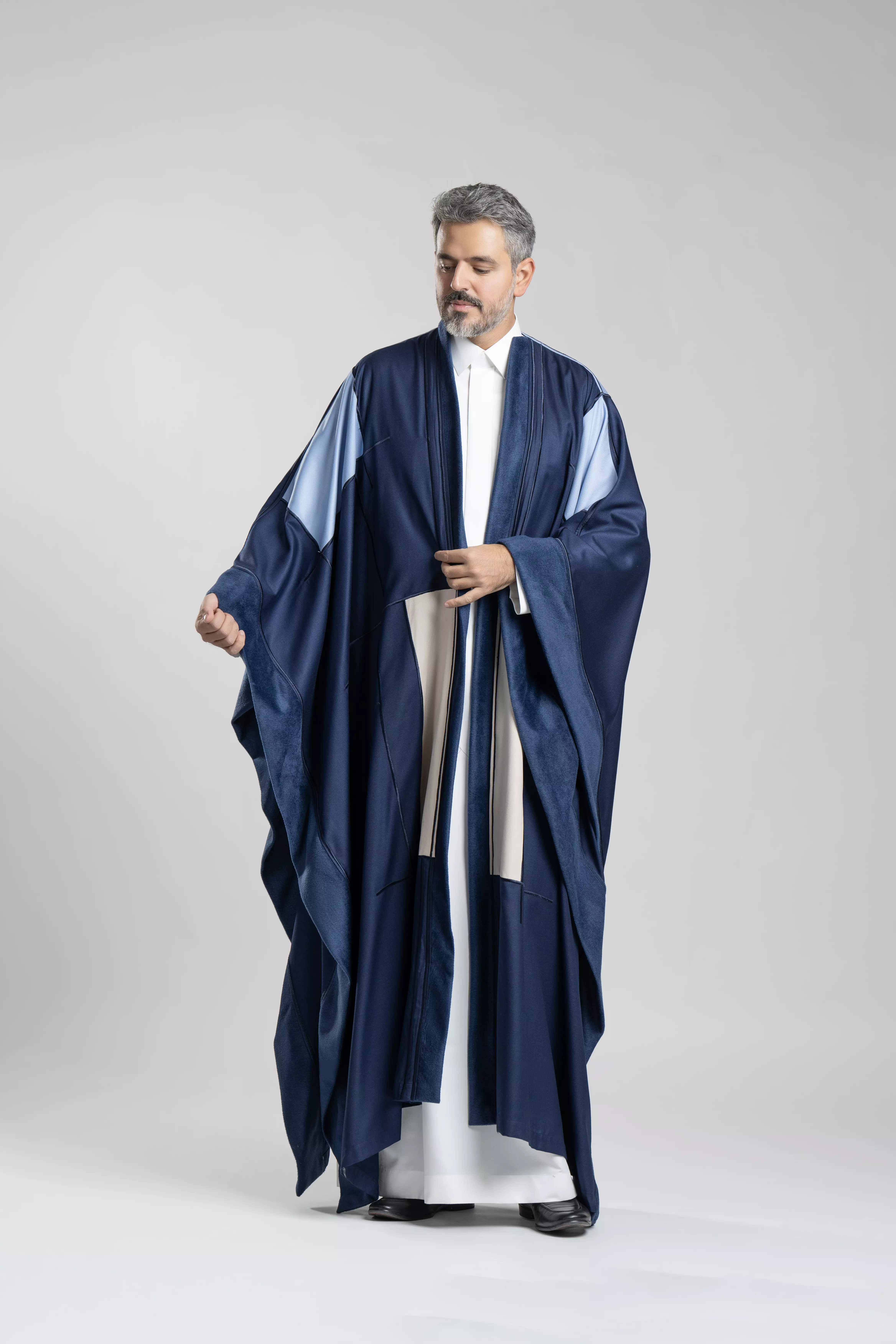Mens Bisht