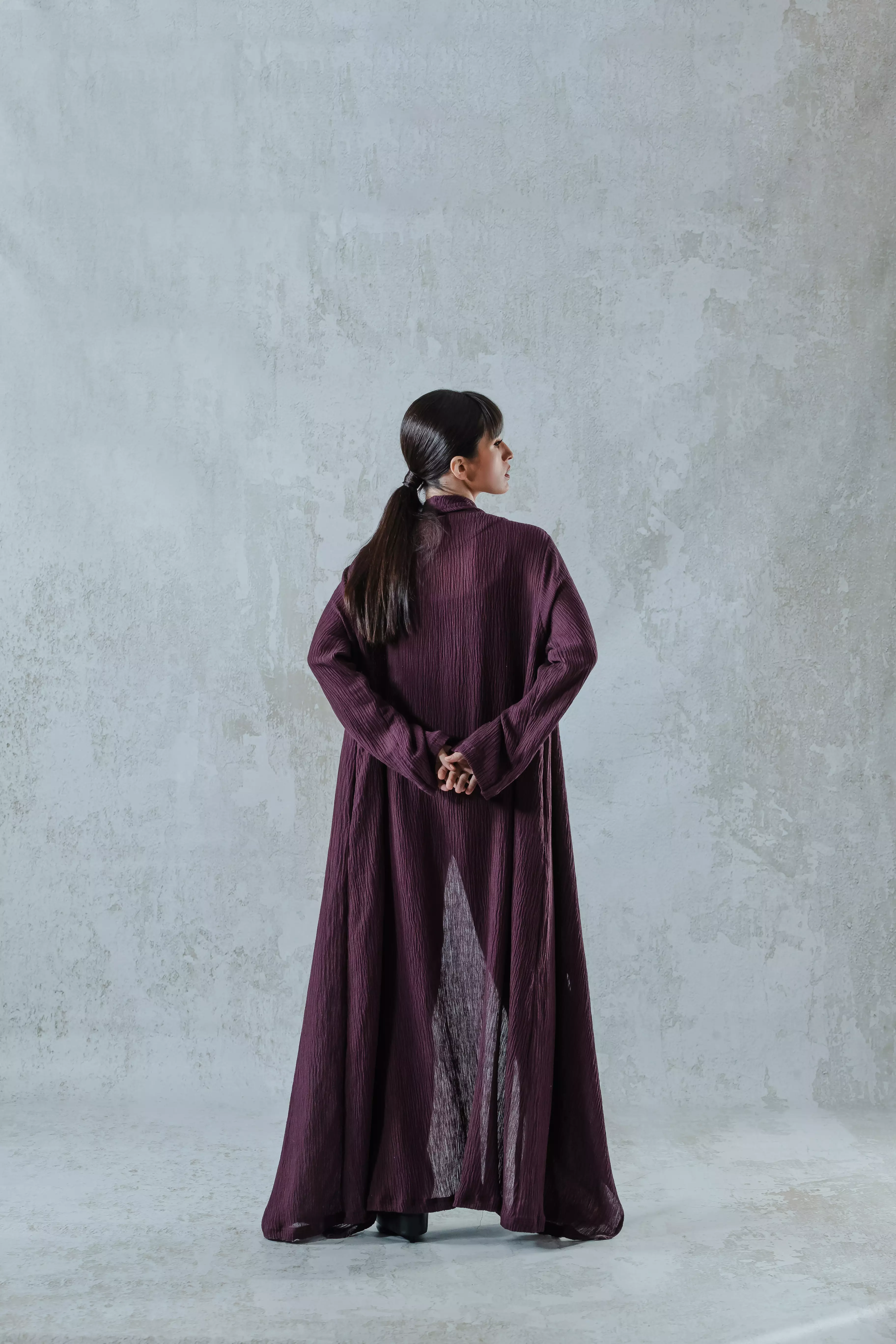 Women's Dark Crepe Burgundy Abaya