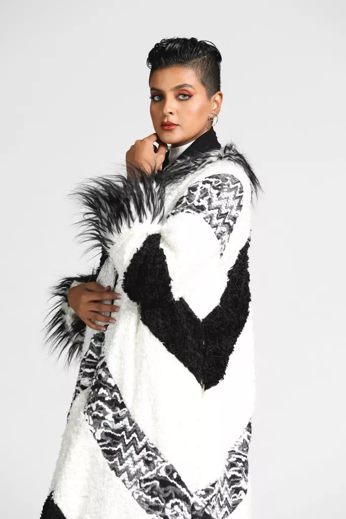 Women's Winters Abaya